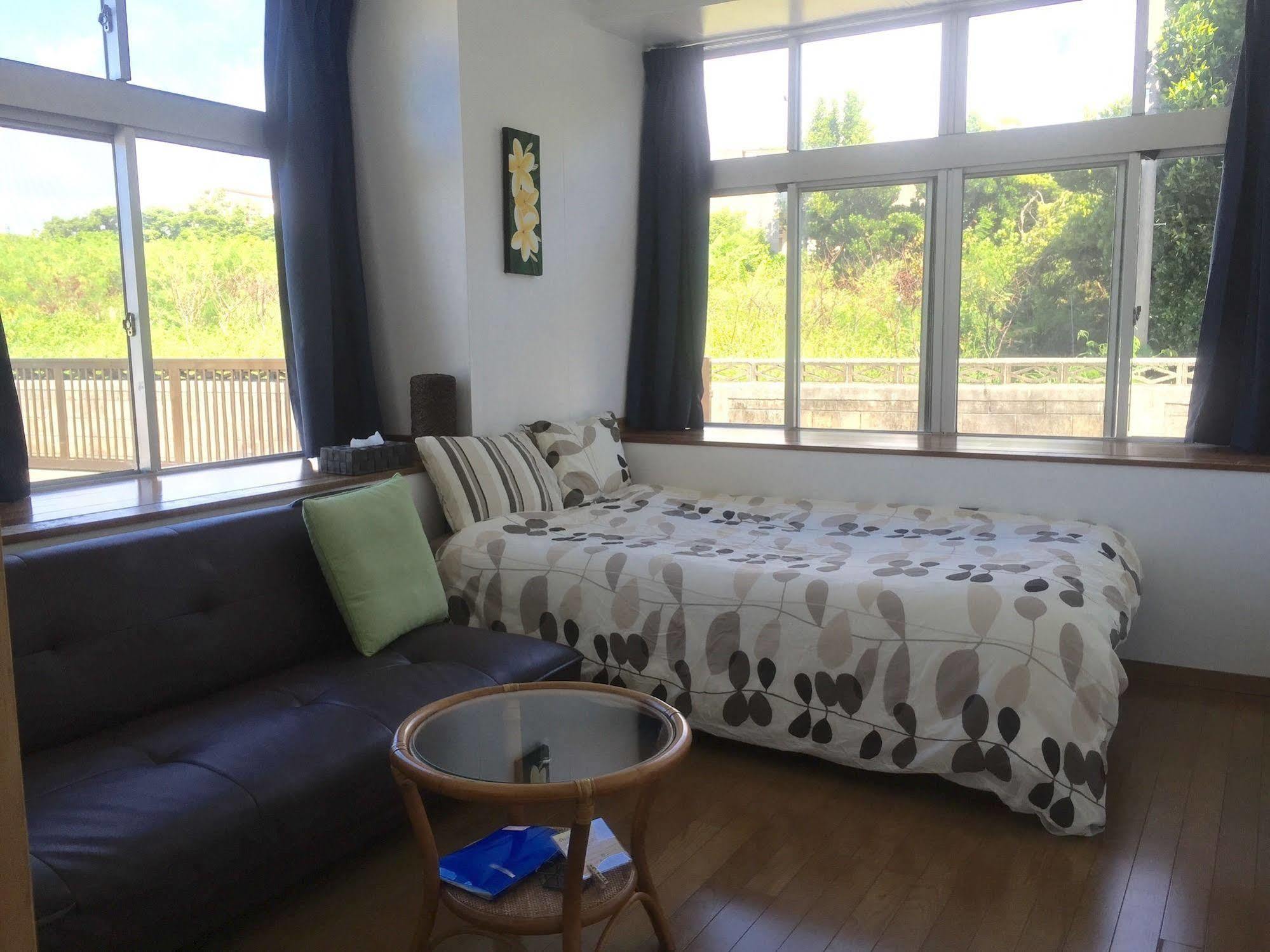 Guesthouse Seagull Village Motobu Εξωτερικό φωτογραφία